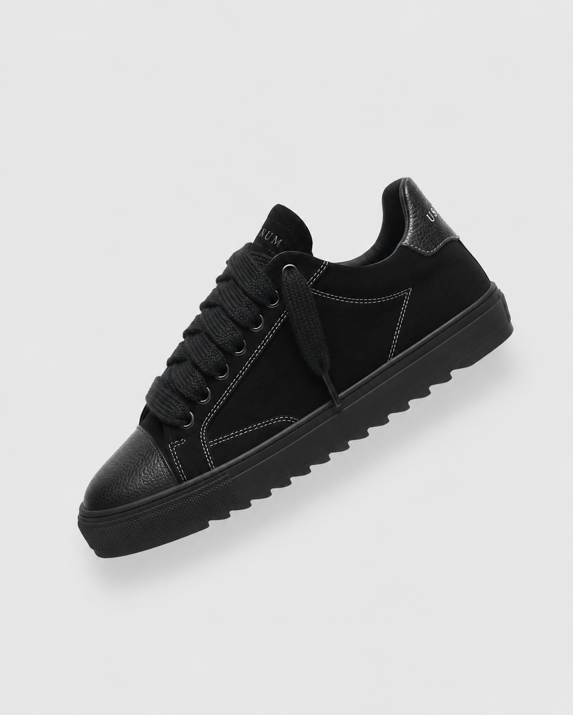 NUMERIS SNEAKER