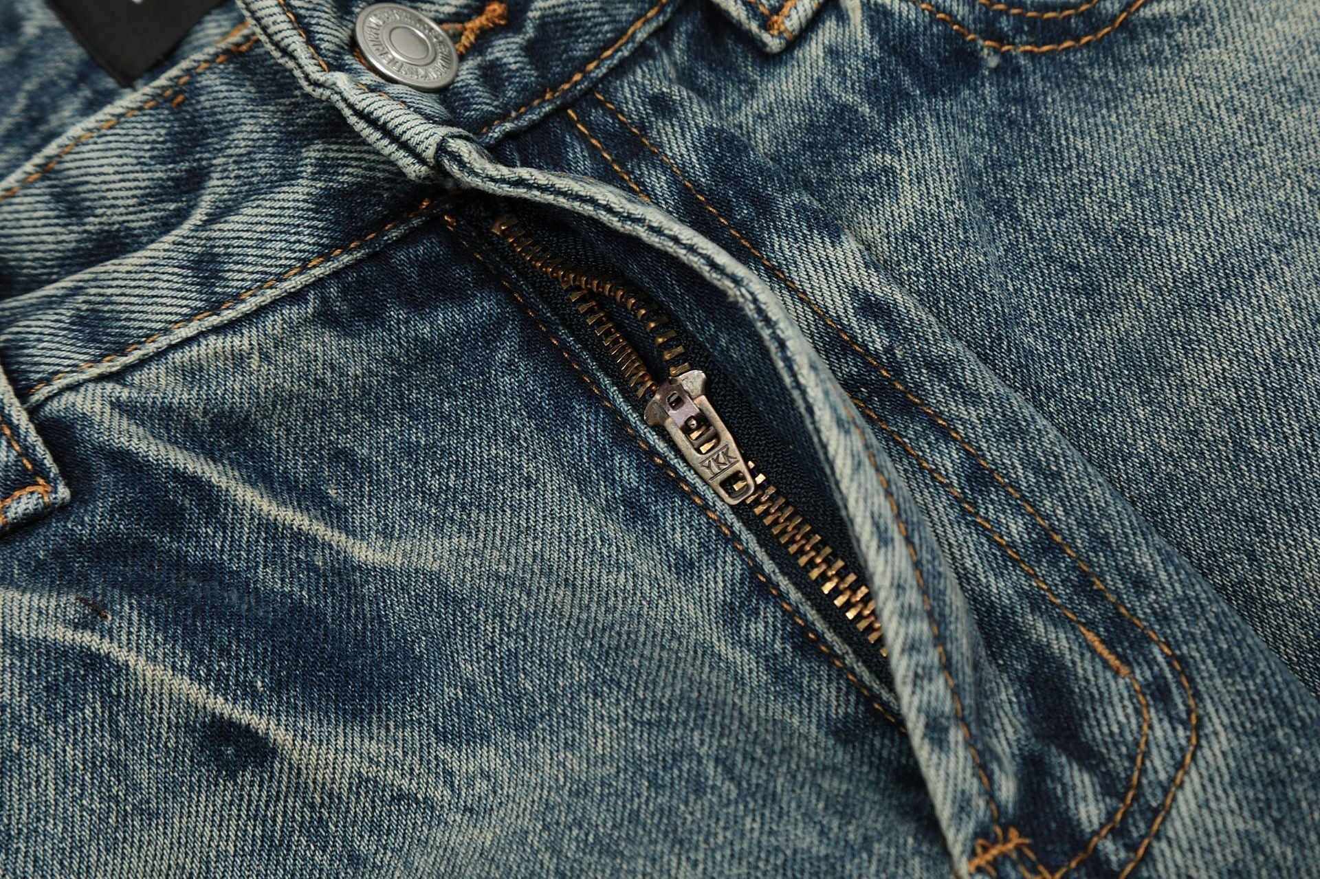 TORVO WASHED DENIM